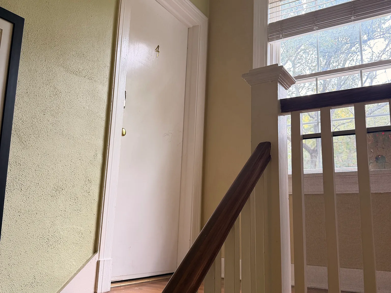 1 bed, 701 sqft, $1,200 — Photo 2