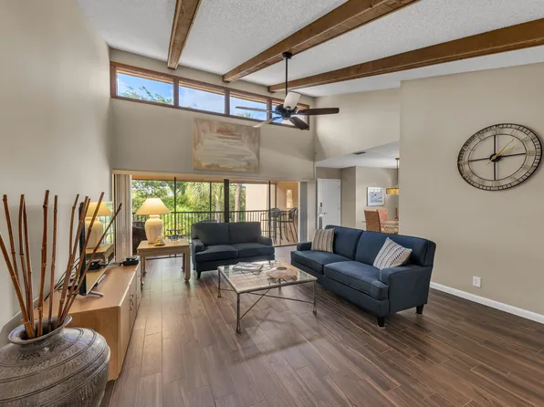 6521 Pumpkin Seed Circle #221, Boca Raton, FL 33433