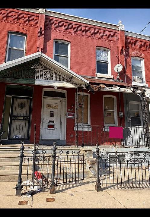 1st image of 3837 Brown St