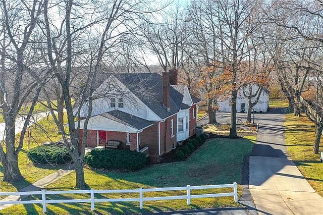 1st image of 1136 Southview Dr