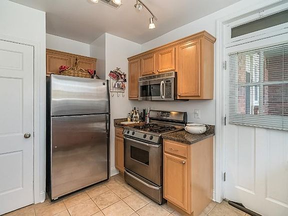 5th image of 7508 Cromwell Dr APT 1n