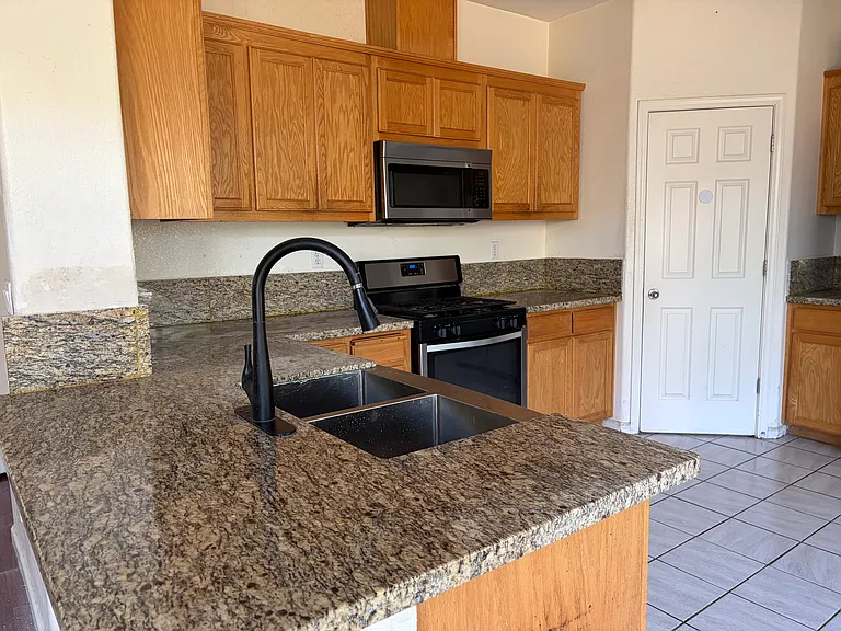 24 Balsam Ct — Photo 10