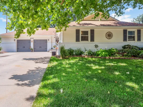 2321 Hazlett St, El Dorado, KS 67042