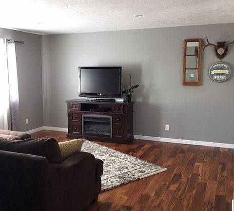 4th image of 315 Aspen St