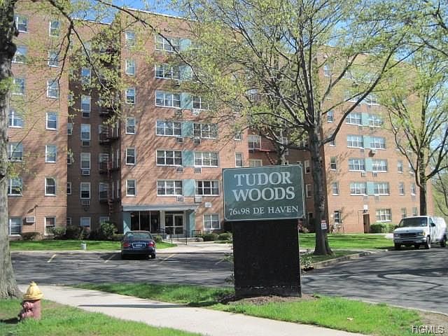 1st image of 98 Dehaven Dr APT 3E