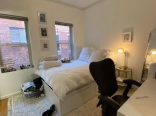 9 Wiget St APT 4, Boston, MA 02113