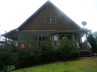 160 Sweetwater Gap Dr, Hayesville, NC 28904