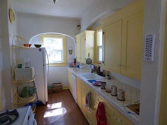 3rd image of 603 N A St