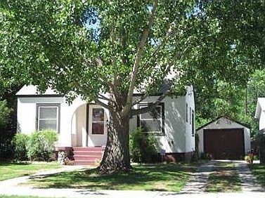 1st image of 215 Avenue C