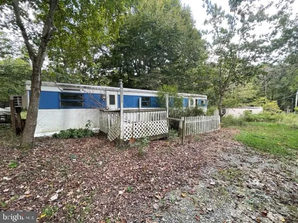 7217 Birch Ln, King George, VA 22485