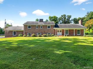 10268 Ridgelynn Dr, Saint Louis, MO 63124