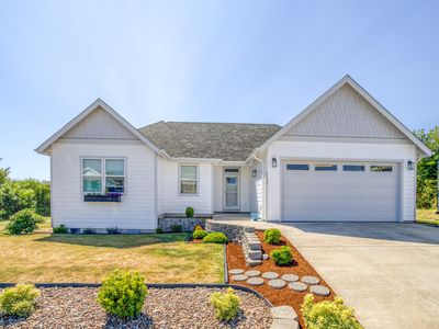 4535 NE Union Loop, Lincoln City, OR, 97367