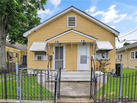 2nd image of 1015-17 Saux Ln
