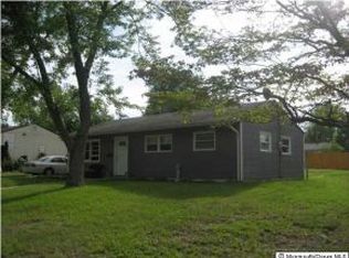 5 Easy St, South Toms River, NJ