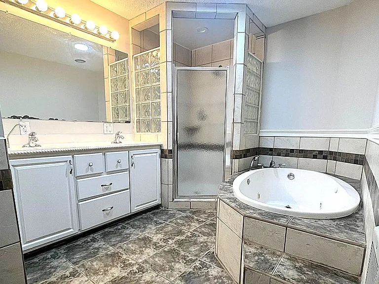 3932 Fraser Cir #1 — Photo 7