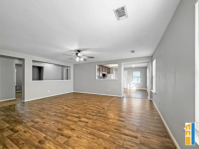 29566 N Legends Bend Dr — Photo 12