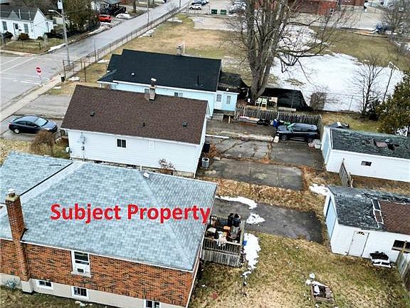2nd image of 38 Oliver St W
