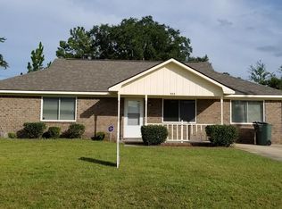 933 Ruth Dr, Hinesville, GA 31313