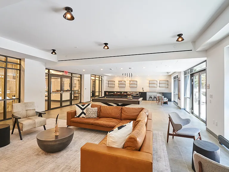 1626 Madison St #PHC — Photo 12