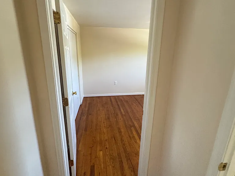 1014 Elm St #7 — Photo 12