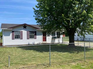 112 E School St, New Holland, OH 43145