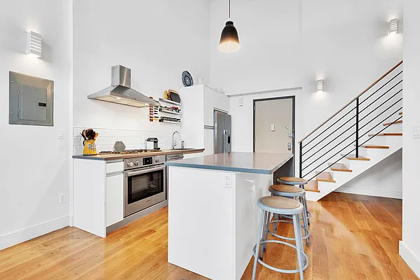Sold by Compass | media 3
