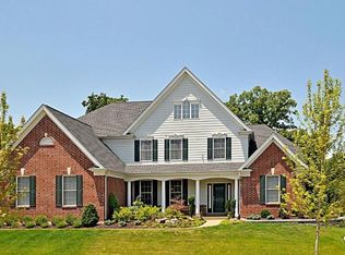 16375 Wynncrest Falls Way, Chesterfield, MO 63005