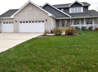 12535 W Yorkshire Dr, Homer Glen, IL 60491
