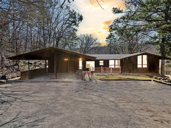 15194 S Whitehouse Rd, Winslow, AR 72959