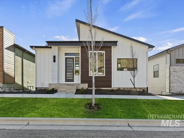 3541 E Warm Springs Ave, Boise, ID 83716