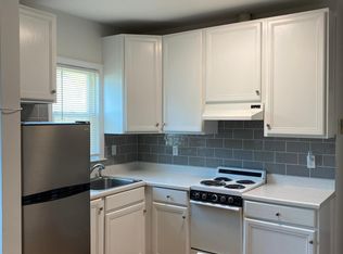 31 Le Grande Ave APT 1, Greenwich, CT 06830