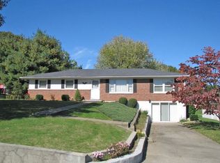 30 Jewell St, Somerset, KY 42501