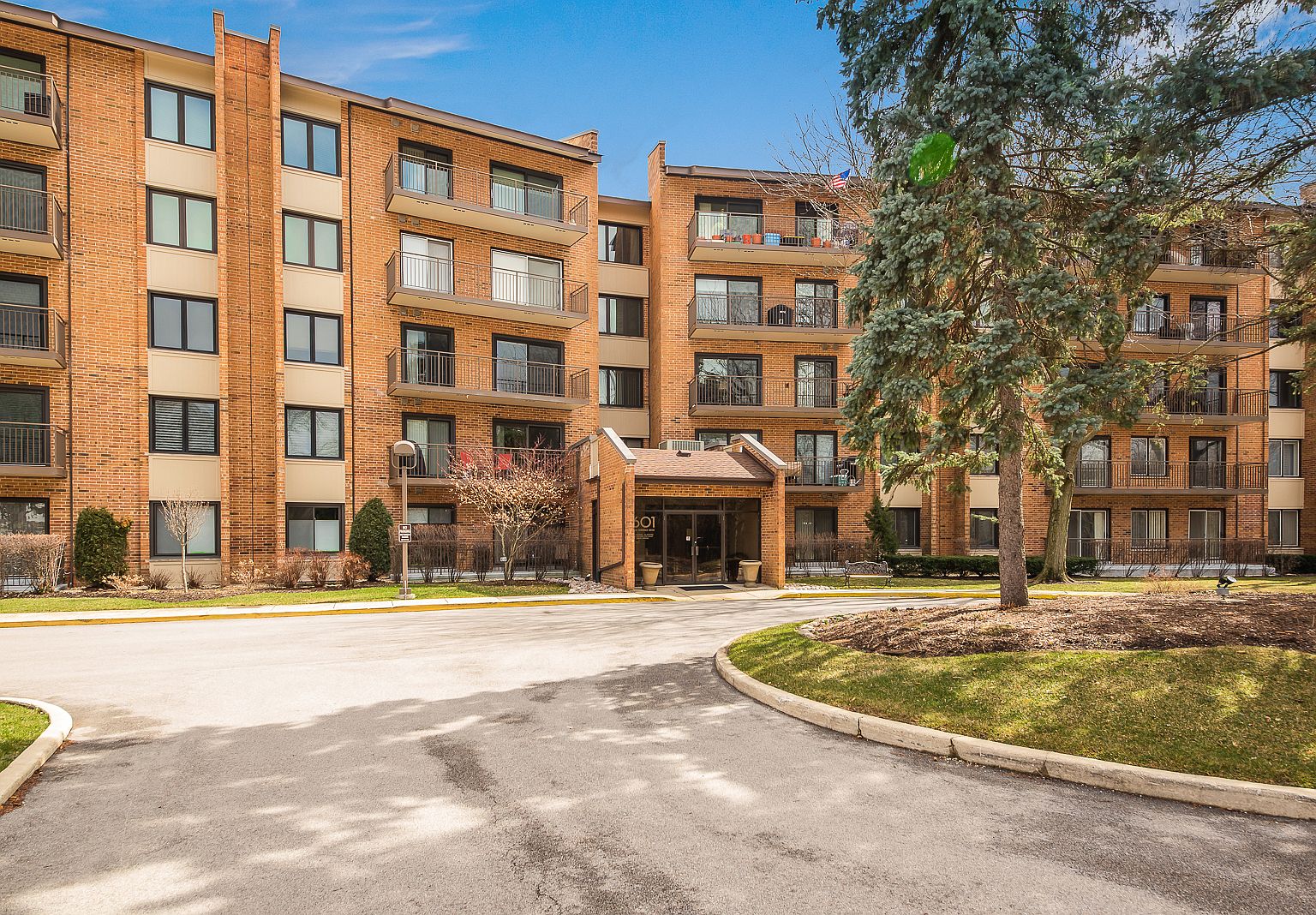 601 Lake Hinsdale Dr APT 110, Willowbrook, IL 60527 Zillow