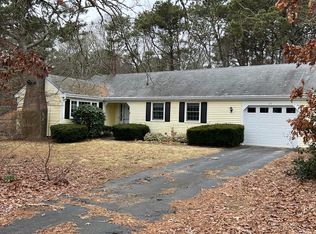 25 Freeman Rd, Yarmouth Port, MA 02675