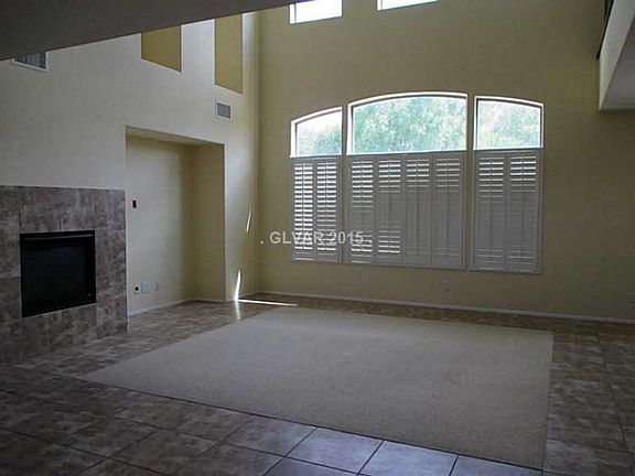 3rd image of 8961 Monte Oro Dr