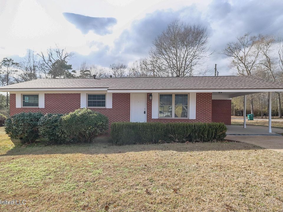 1st image of 504 Clara St
