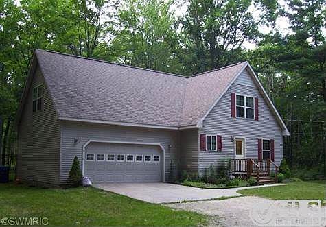 1st image of 19136 Seneca Ave