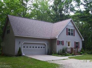 19136 Seneca Ave, Big Rapids, MI 49307