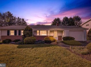 49 Miller Dr, Sinking Spring, PA 19608