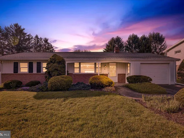 49 Miller Dr, Sinking Spring, PA 19608