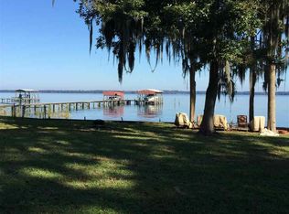 3969 Susan Dr, Green Cove Springs, FL 32043