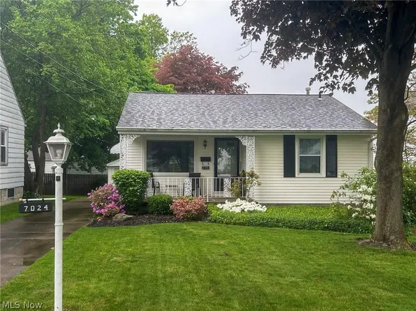 7024 Claybourne Ave, Youngstown, OH 44512