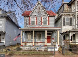 821 Radcliffe St, Bristol, PA 19007