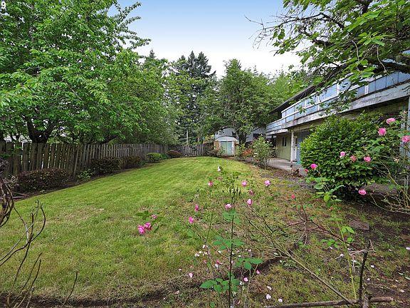 2nd image of 5301 NE Chateau Dr