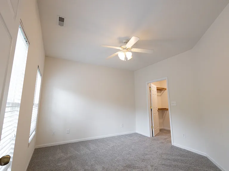 Forest Ridge — Photo 49