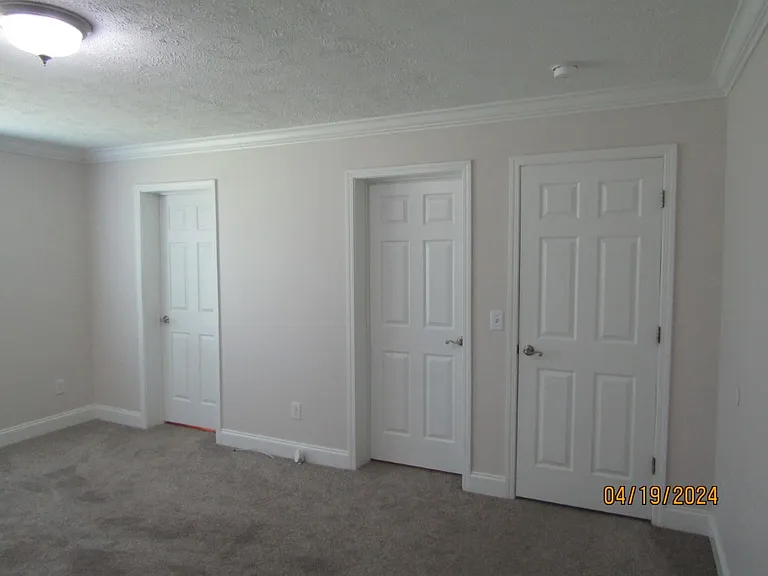 2130-HWY 111th — Photo 17