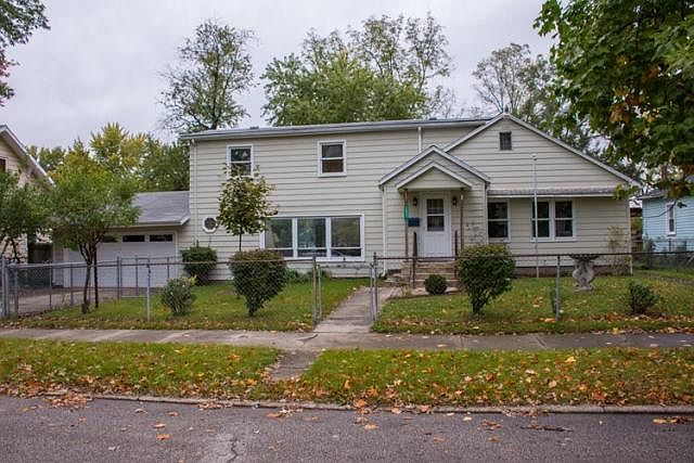 1st image of 1637 E Donald St