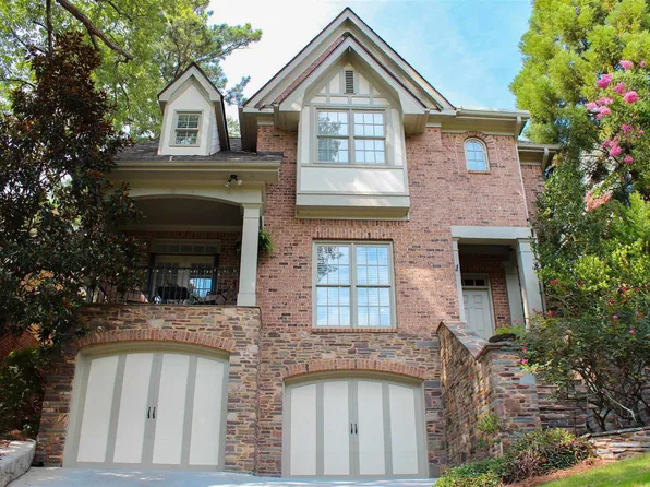 1982 McLendon Ave, Atlanta, GA 30307