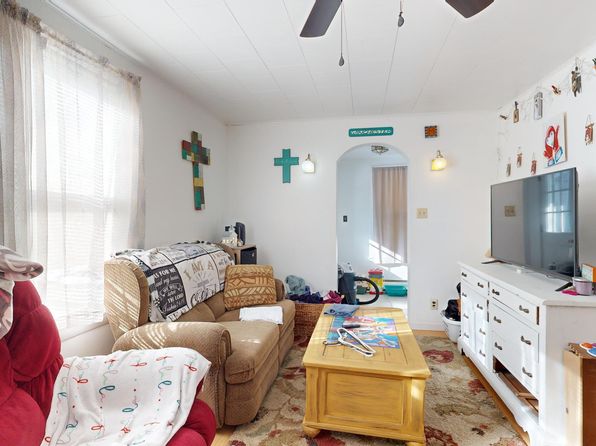 lewiston-maine-120628222 picture