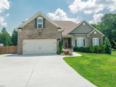 2402 S Tuckers Farm Ct, Colfax, NC, 27235